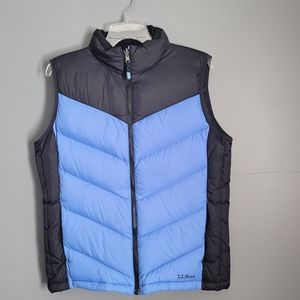 L.L.Bean Women's Puffer Vest. Insulation: Goose Down. Size M